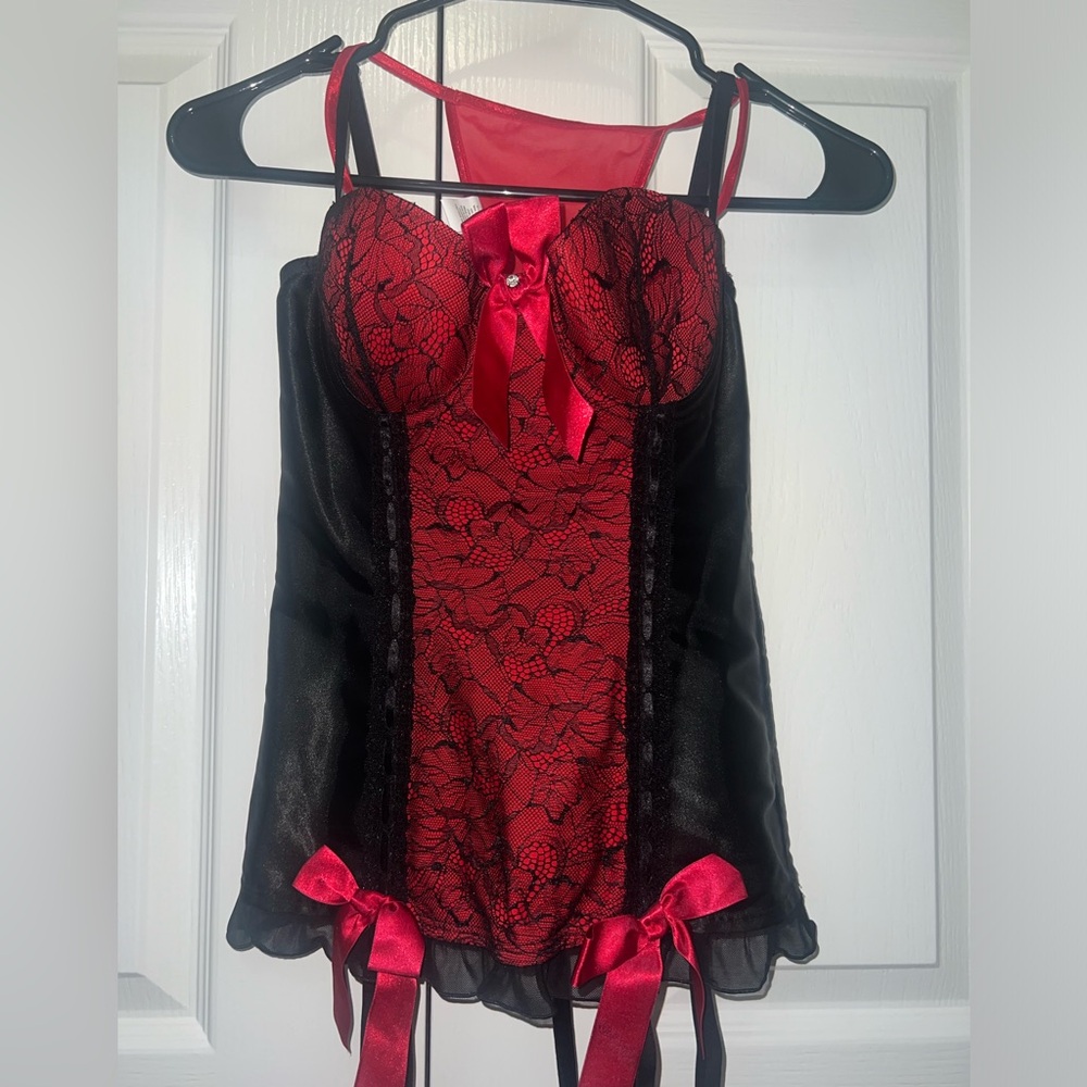 Fredericks of Hollywood Lingerie Set